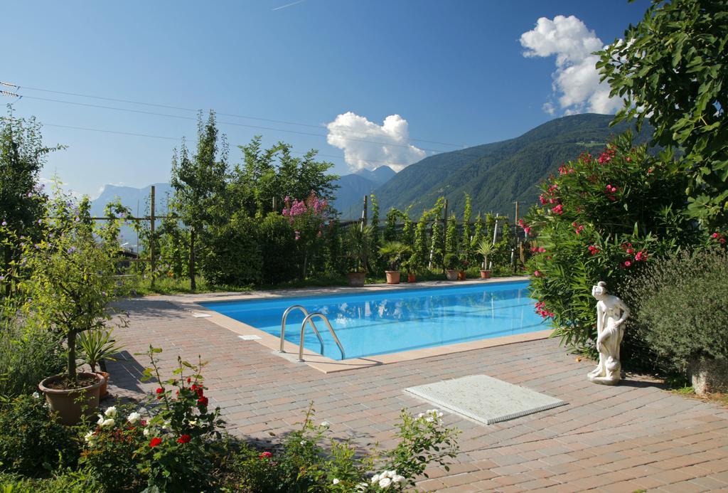 Garni-Hotel Tritscherhof Dorf Tirol Exterior foto